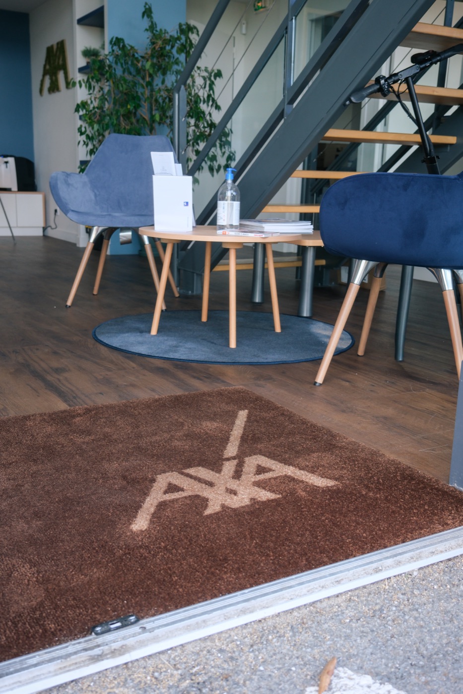 Tapis de propreté personnalisé au logo AXA